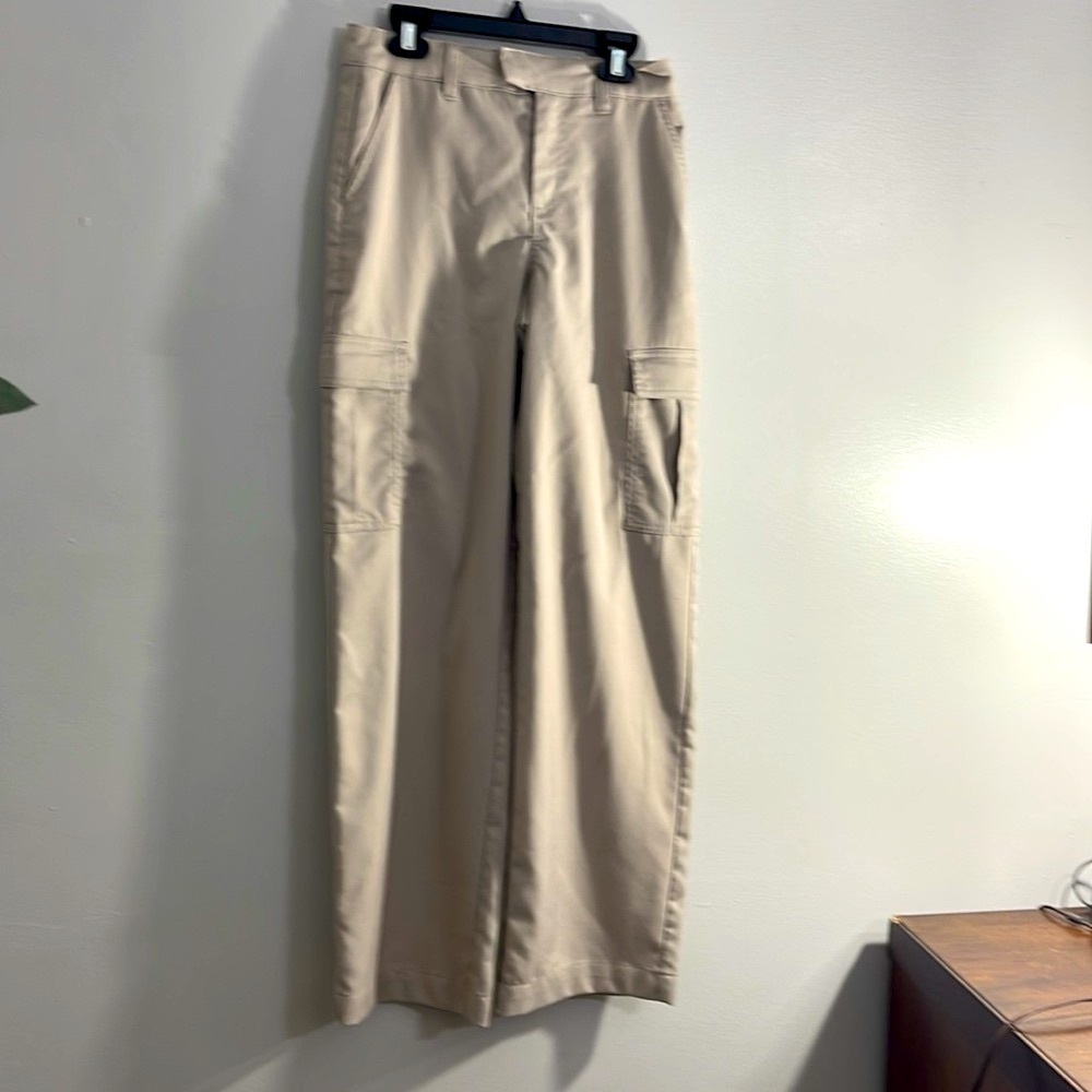 Divided Women’s Light Taupe Cargo 4 Pockets Pant Size 0 Belt Loops - Picture 4 of 6